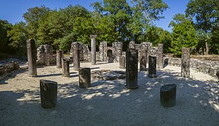 Baptisterium. Panorama.jpg