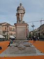 Rovigo Monumento a Vittorio Emanuele II di Savoia (2).JPG