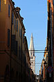 Scorcio torre Ghirlandina Modena.jpg