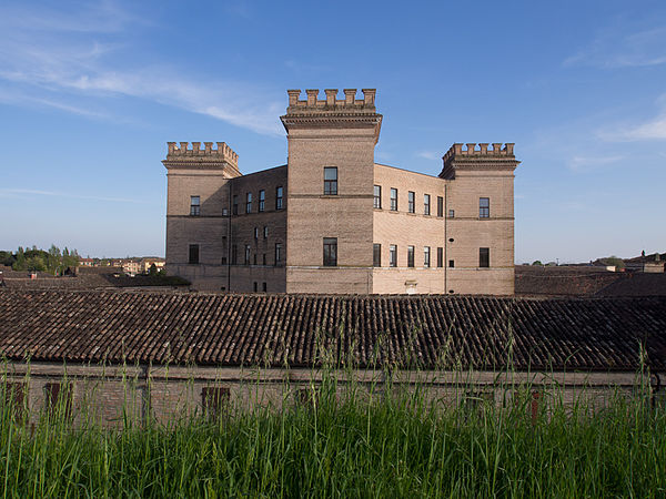 Castello della Mesola 2.jpg