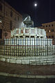 -13 Fontana Maggiore DSC 0590.jpg