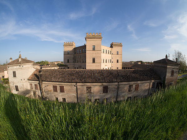 Castello della Mesola 4.jpg
