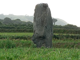 Longue Pierre standing stone, Guernsey.jpg