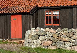 Rågårdsvik Cottage at Vikarvet Museum 2.jpg