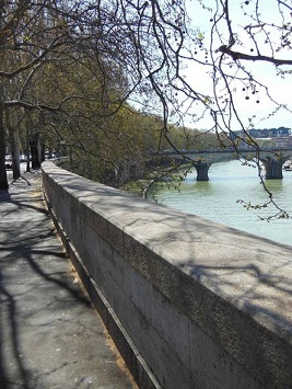 Lungotevere Marzio